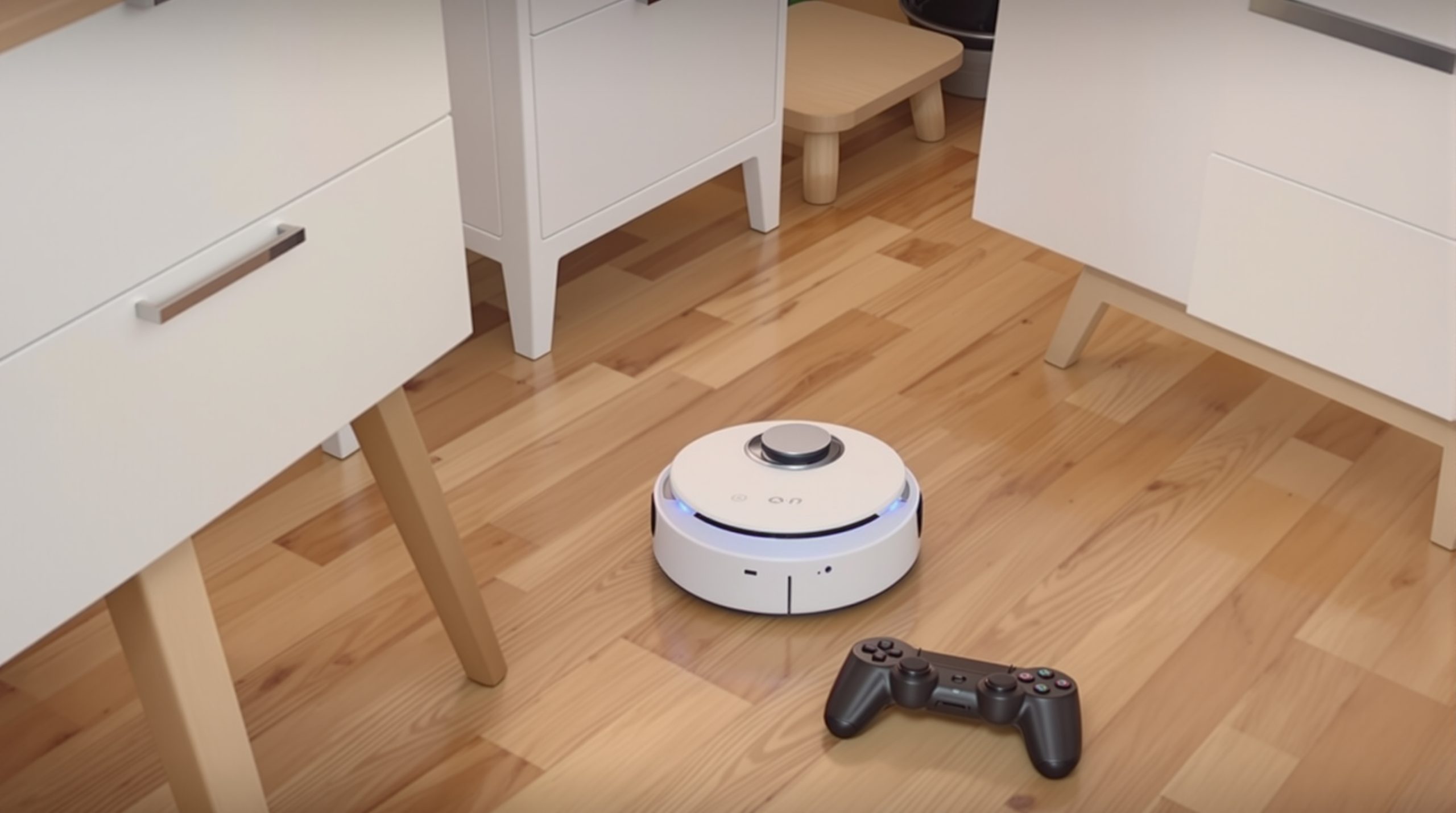 Aspirateur_Connecté_Manette