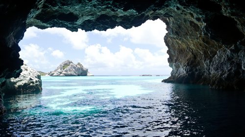 entree_grotte_vaavu