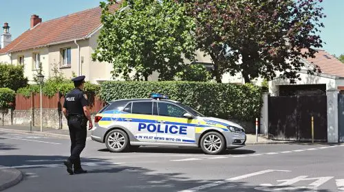 surveillance_policiere_bagnols_sur_ceze
