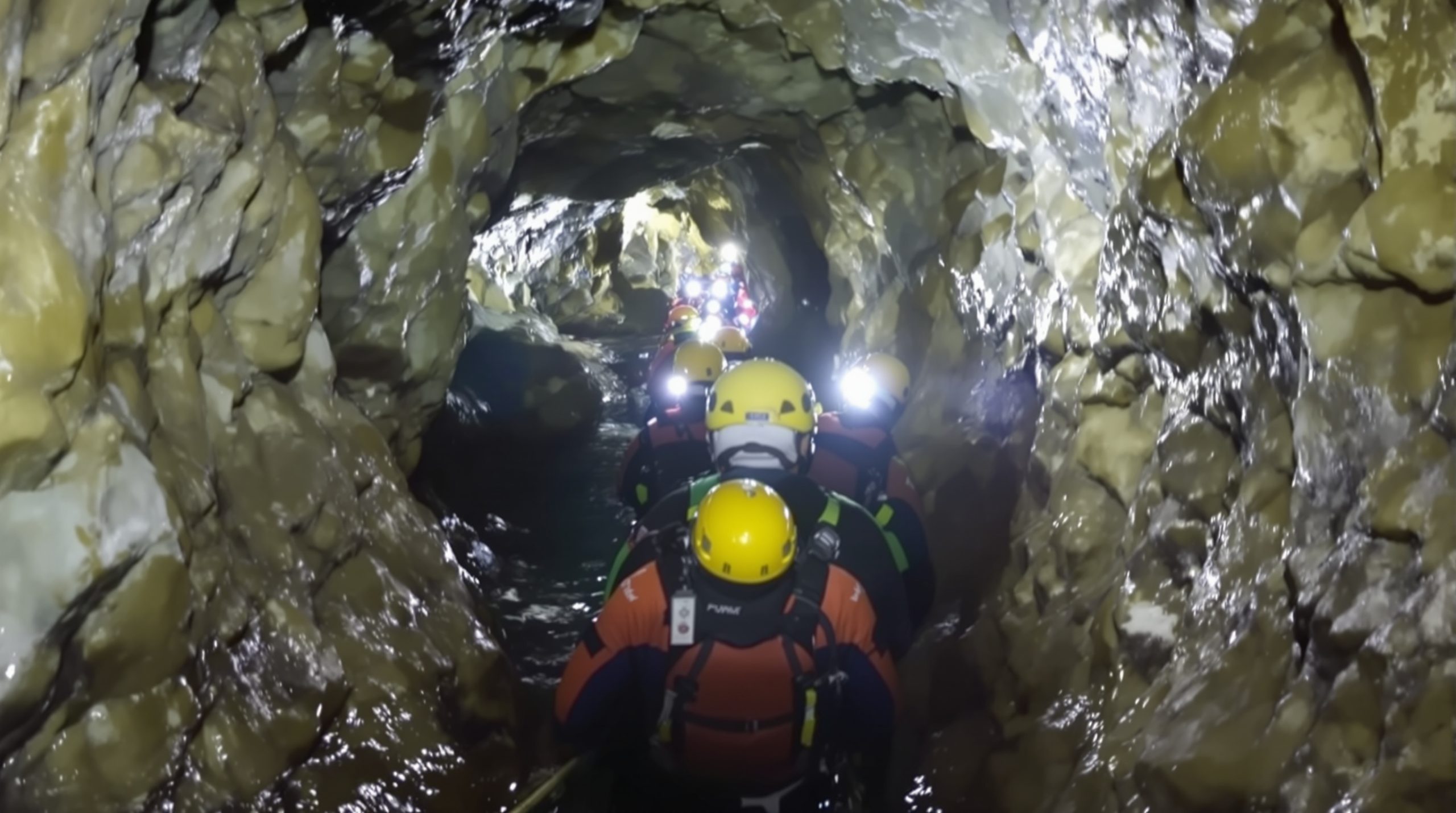 exploration_grotte_sauvetage