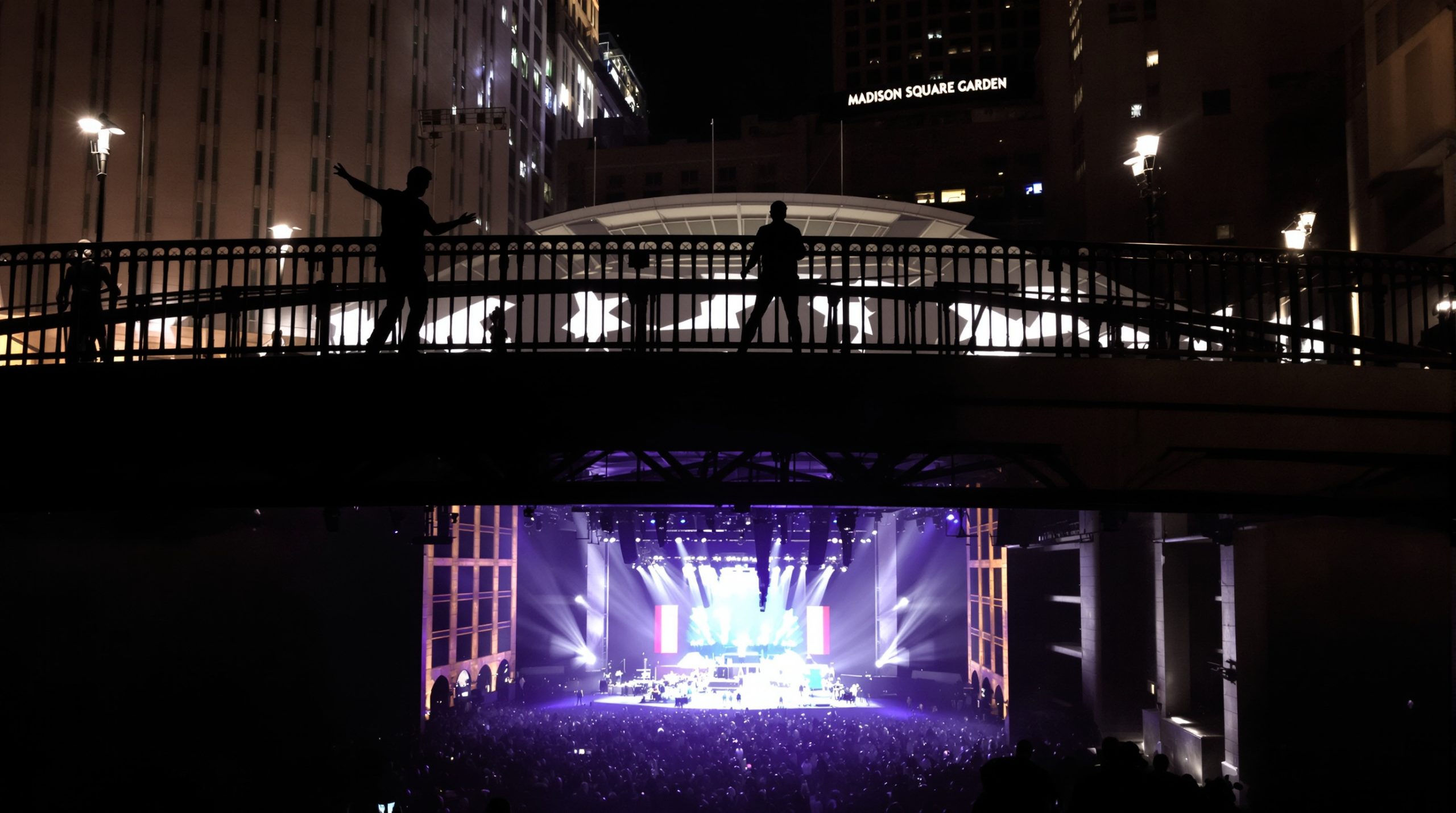 madison_square_garden_pont_silhouette