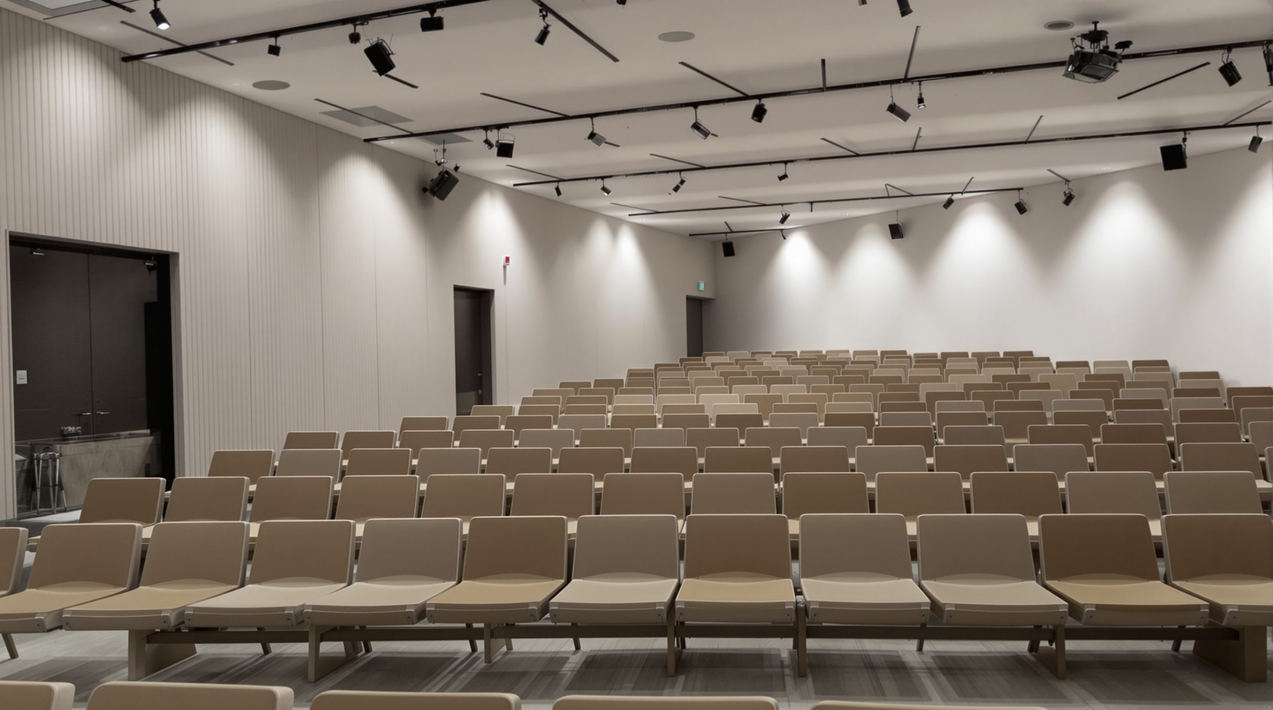 salle_audience_claire