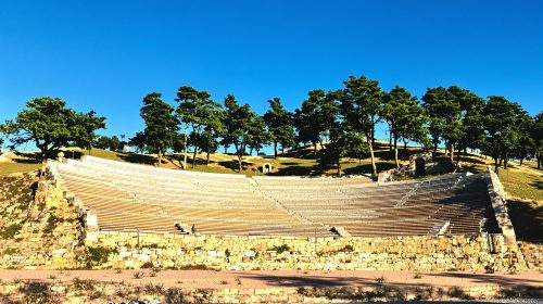 faux_amphitheatre_italie_avant_destruction