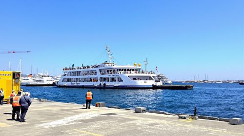 inspection_ferry_port_bari