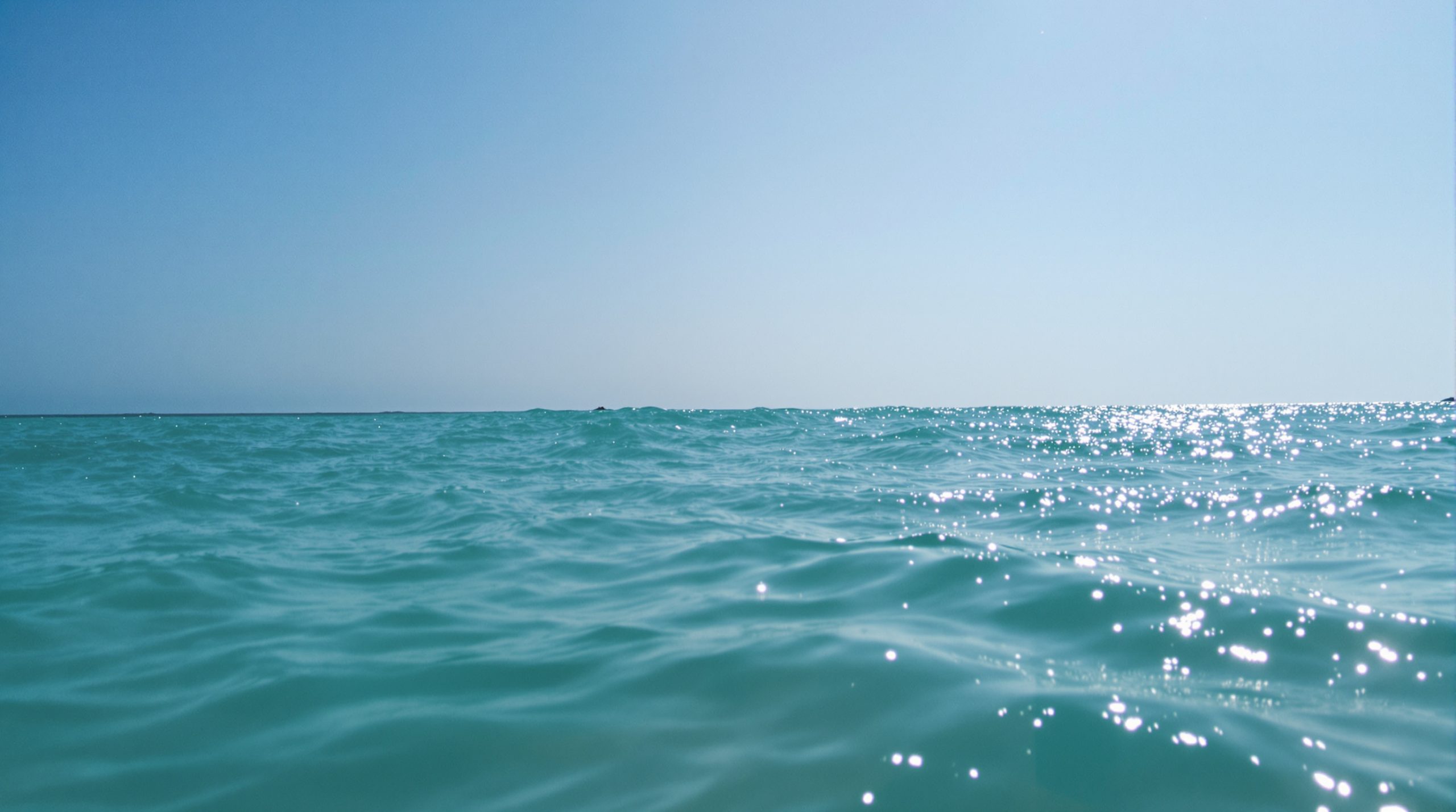 bouee_tractee_plage_capellans_scene