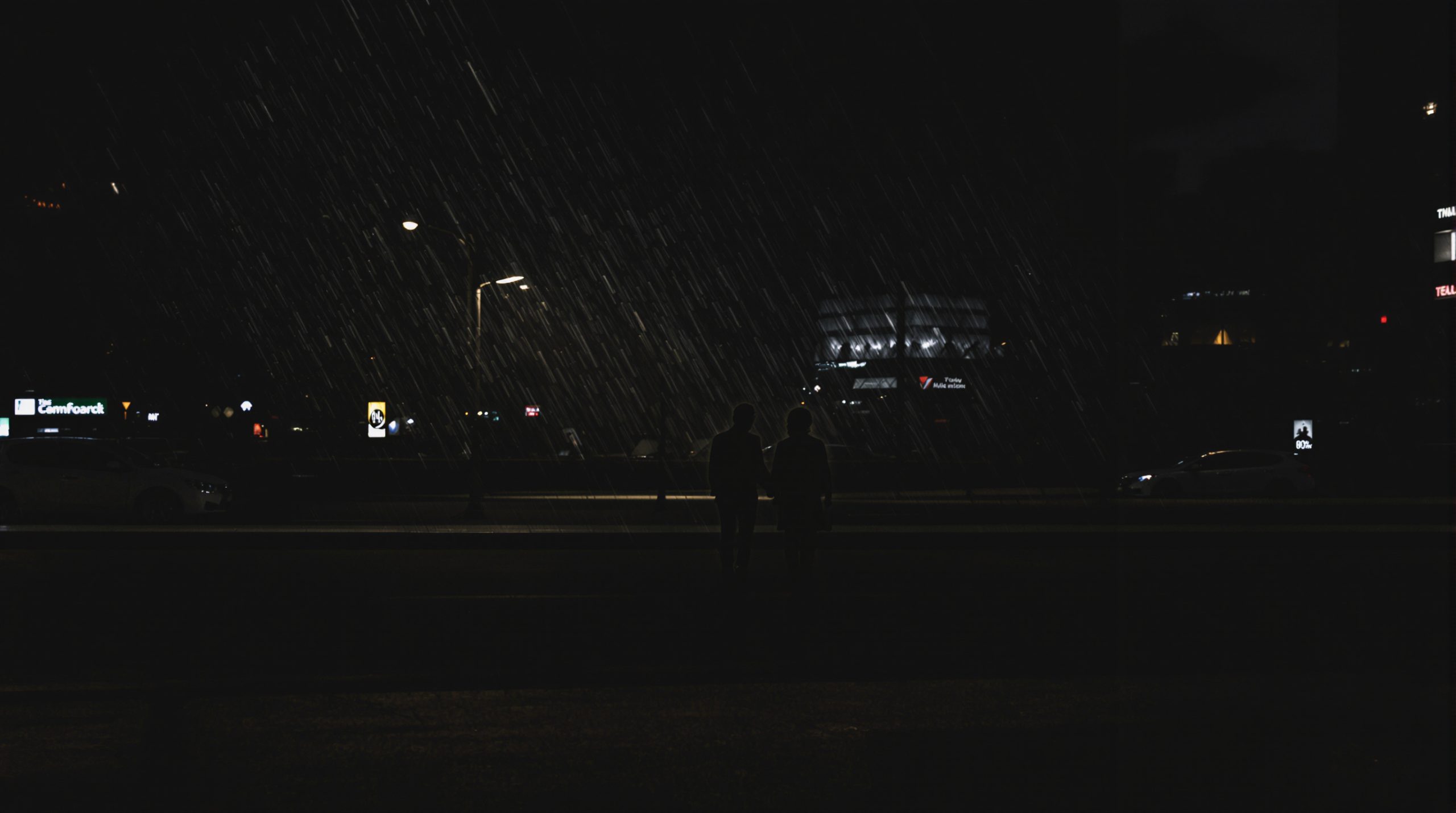 silhouettes_nuit_poursuite