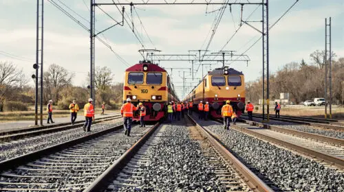 scene_trains_secouristes_urda